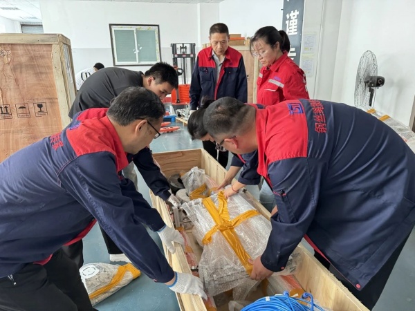 破暑前行，全員沖刺，鑄就泰斯特新速度！